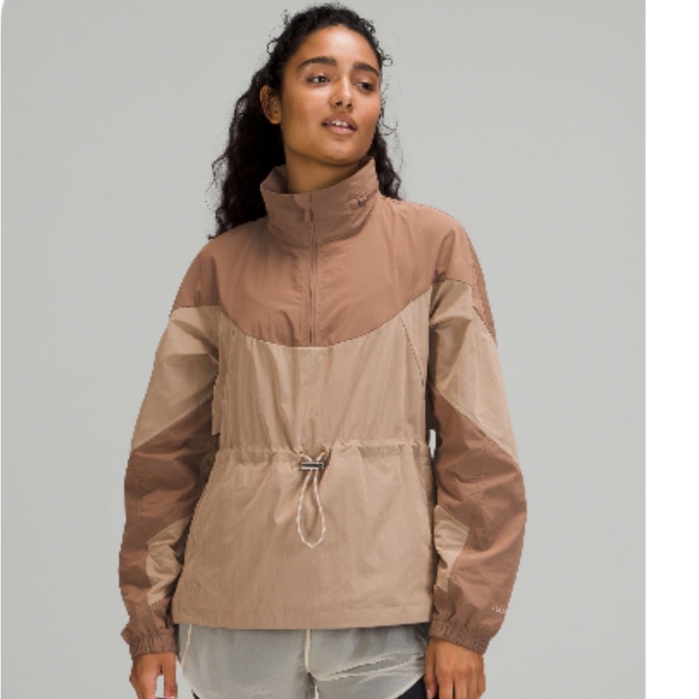 Lululemon Evergreen Anorak Jacket, Size 8, Cacoa/Almond Butter, EUC!